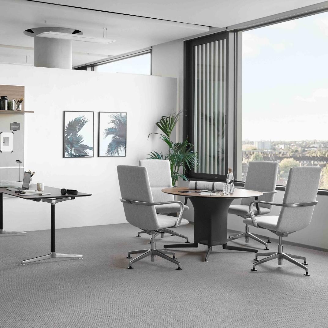 Rapt Executive Chair