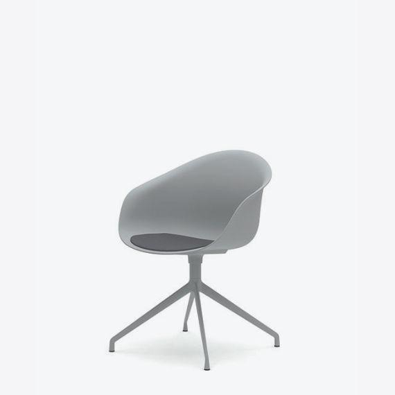 Kin Tub  Chair With 4 Star Swivel Base, Upholstered Seat Pad
