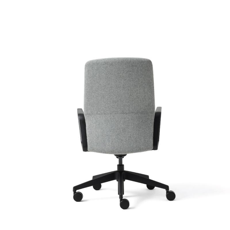 Ascent Executive Chair